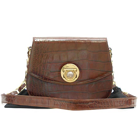 Versace(������ü) �Ǿ�� ����ΰ� ü�� ����� �̹���5 - ���̺��� �߰���ǰ